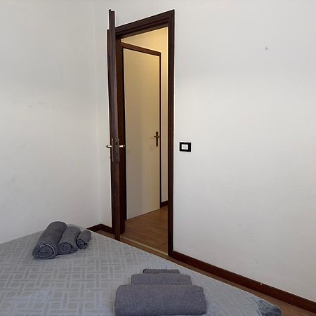 5' From Punta Gro Beach With Free Swimming Pool Sirmione Dış mekan fotoğraf