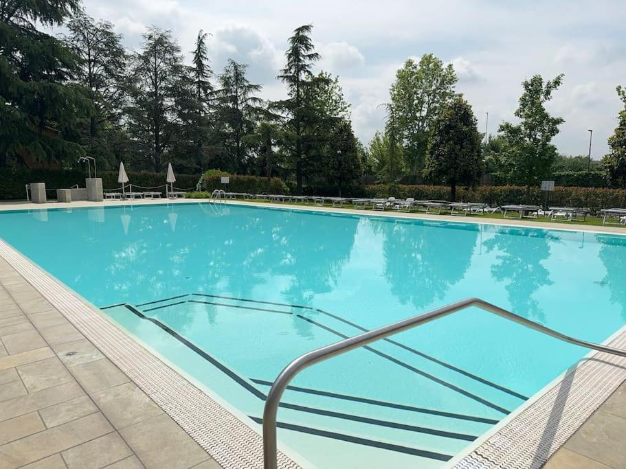 5' From Punta Gro Beach With Free Swimming Pool Sirmione Dış mekan fotoğraf