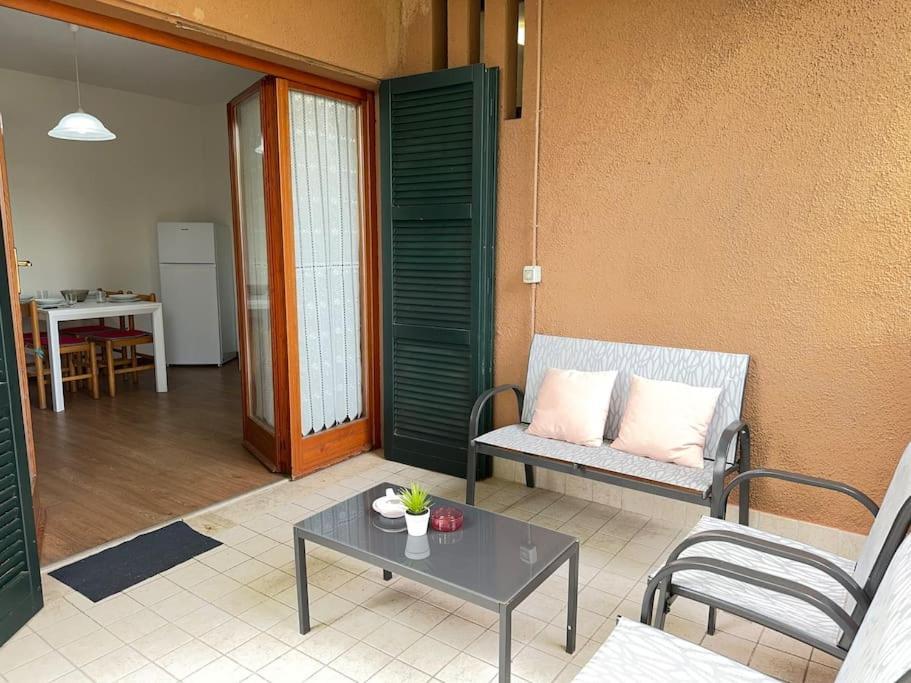 5' From Punta Gro Beach With Free Swimming Pool Sirmione Dış mekan fotoğraf