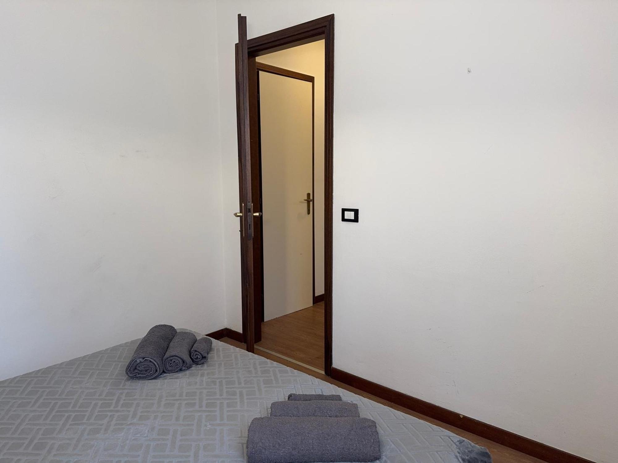 5' From Punta Gro Beach With Free Swimming Pool Sirmione Dış mekan fotoğraf